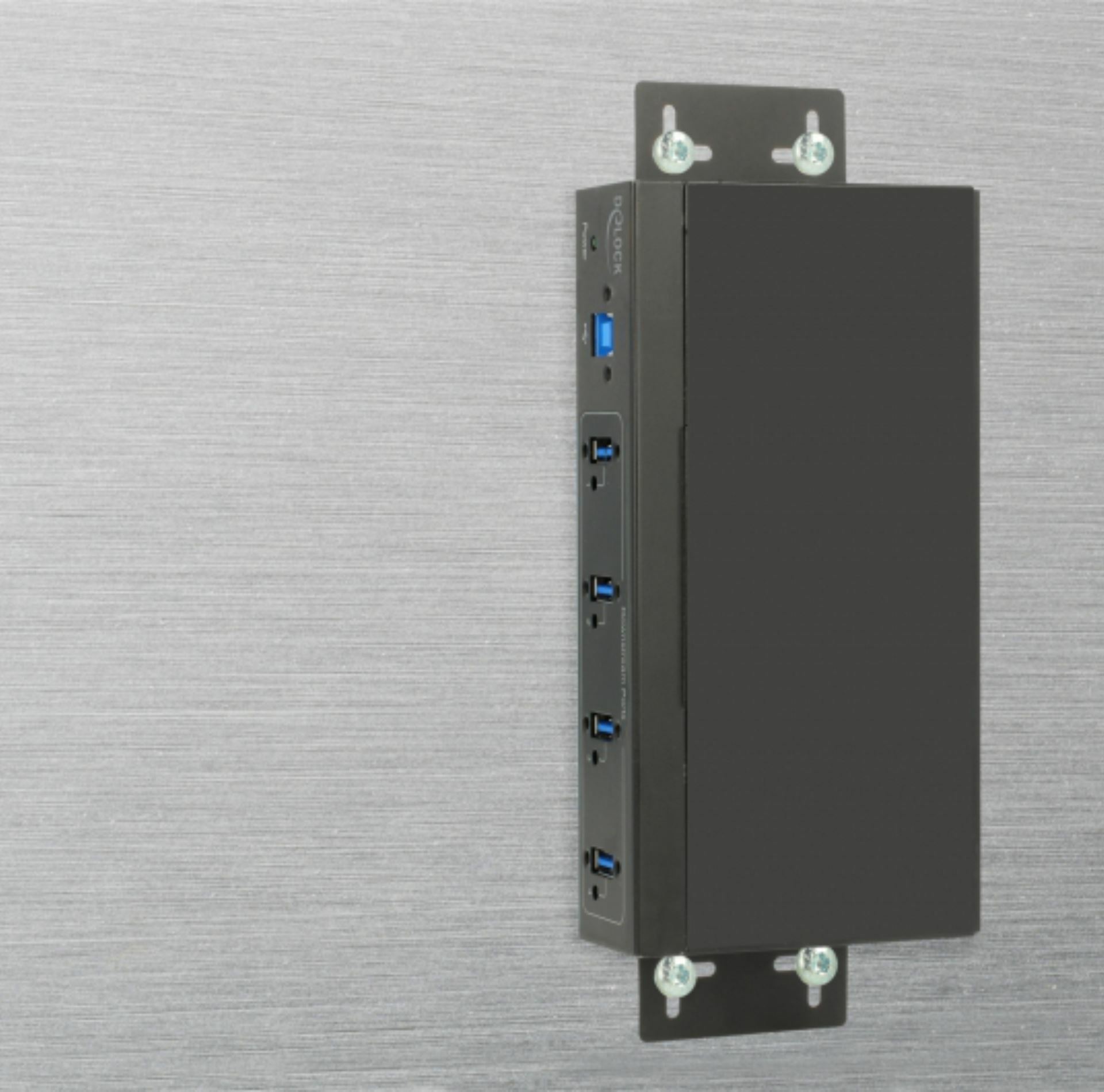 Delock hub USB 3.0 4xA DIN 15kV ESD zaščita 63309 - slika 2