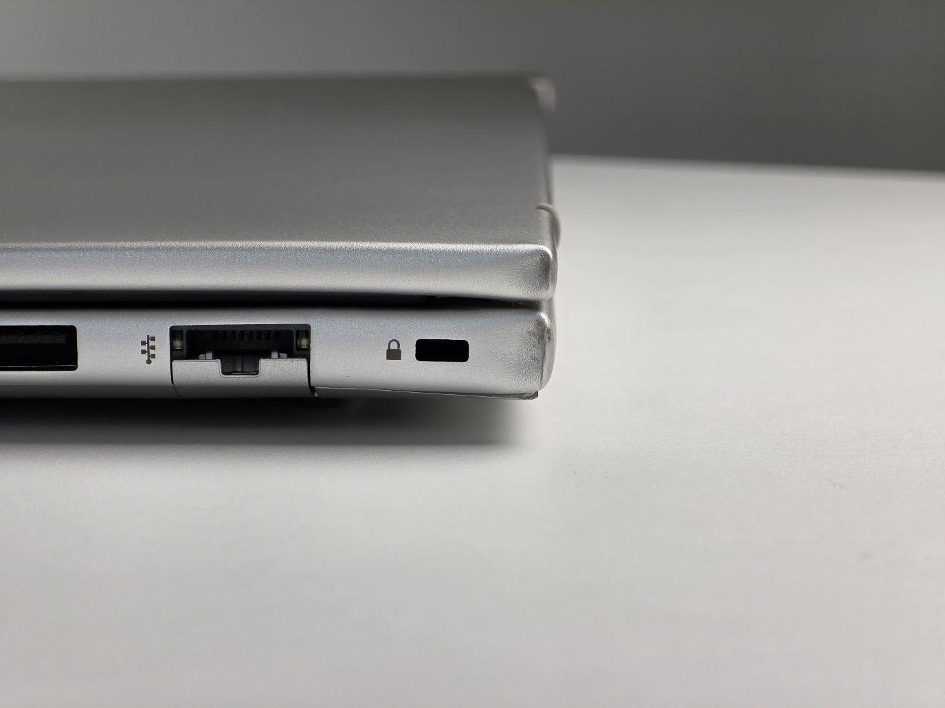 Prenosnik HP EliteBook 645 G11 / Ryzen 5 / RAM 16 GB / SSD Disk / 14,0″ WUXGA - slika 4